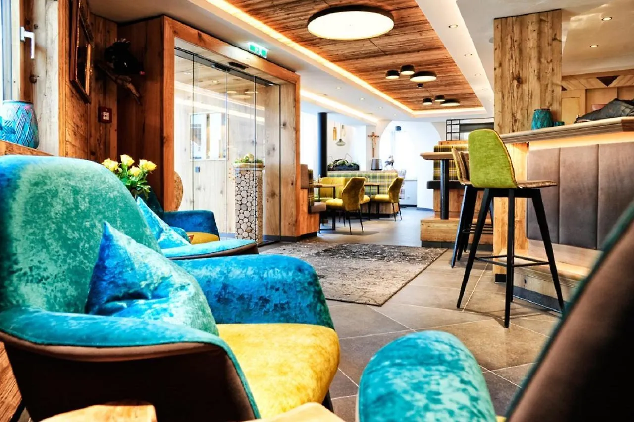 Hotel Garni Stefanie Ischgl