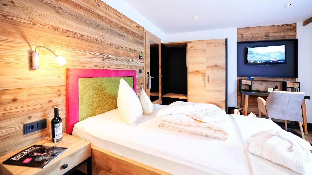 Hotel Garni Stefanie Ischgl Austria