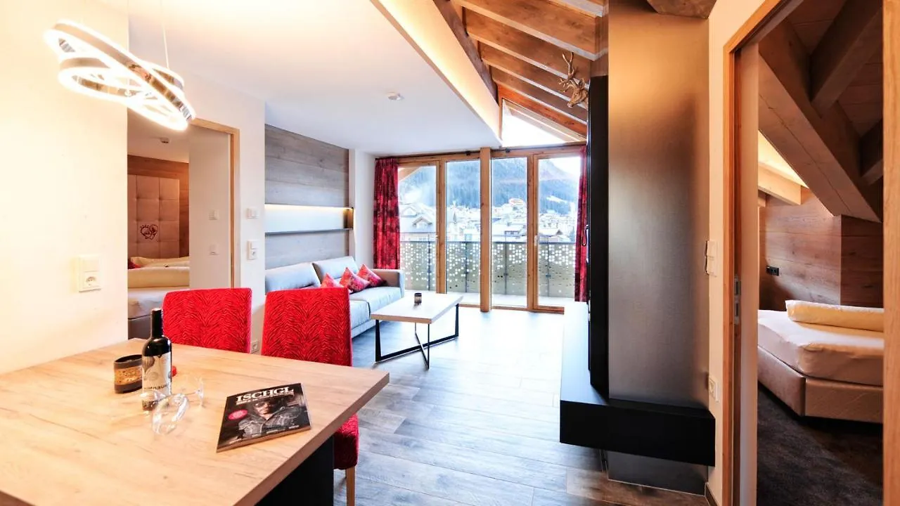 Hotel Garni Stefanie Ischgl