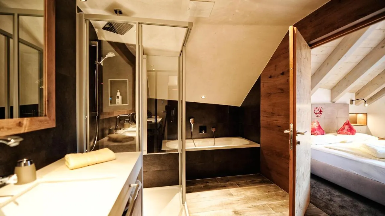 Hotel Garni Stefanie Ischgl