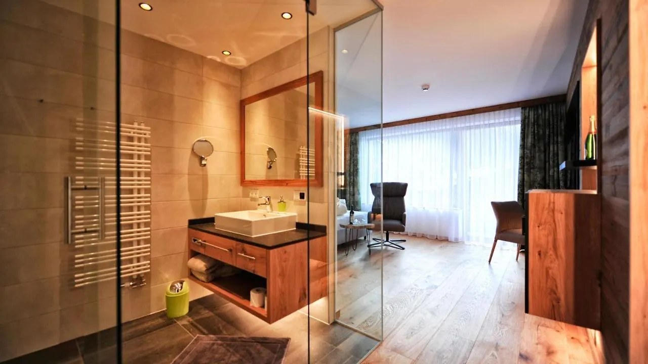 Hotel Garni Stefanie Ischgl