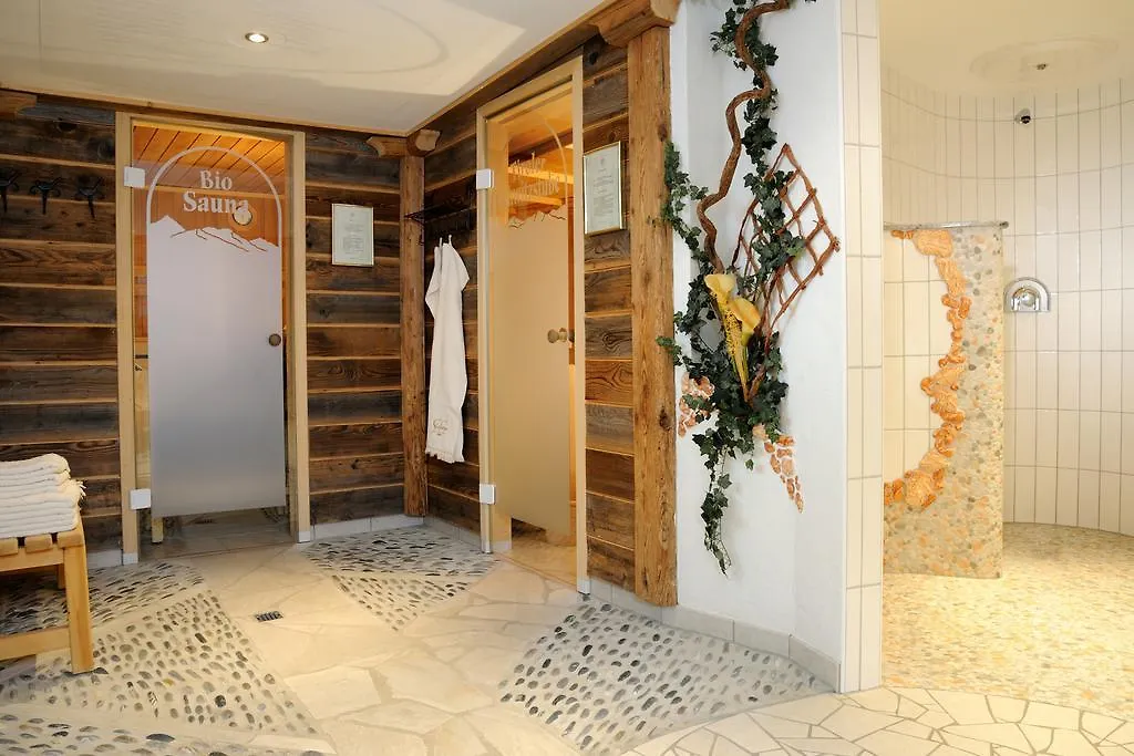 Hotel Garni Stefanie Ischgl