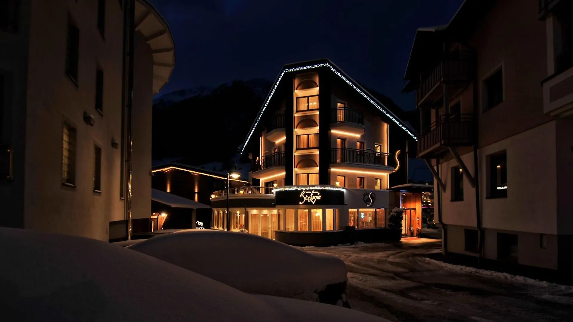 Hotel Garni Stefanie Ischgl 4*,  Austria