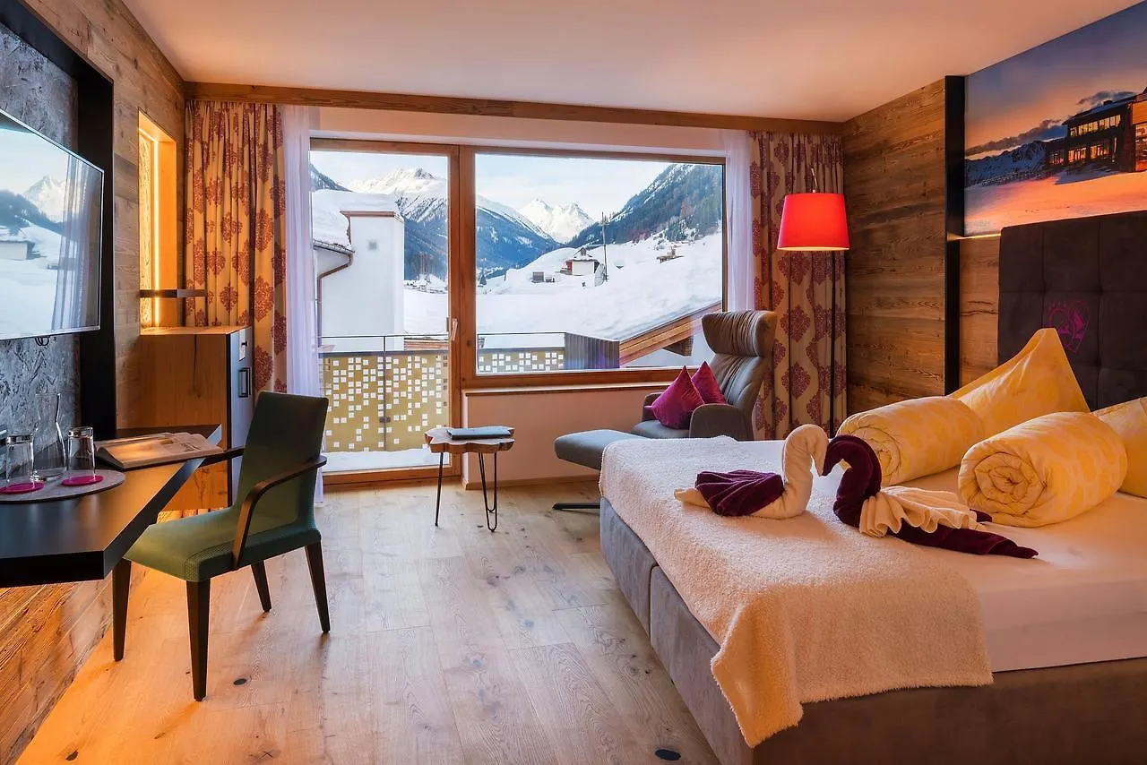 Hotel Garni Stefanie Ischgl